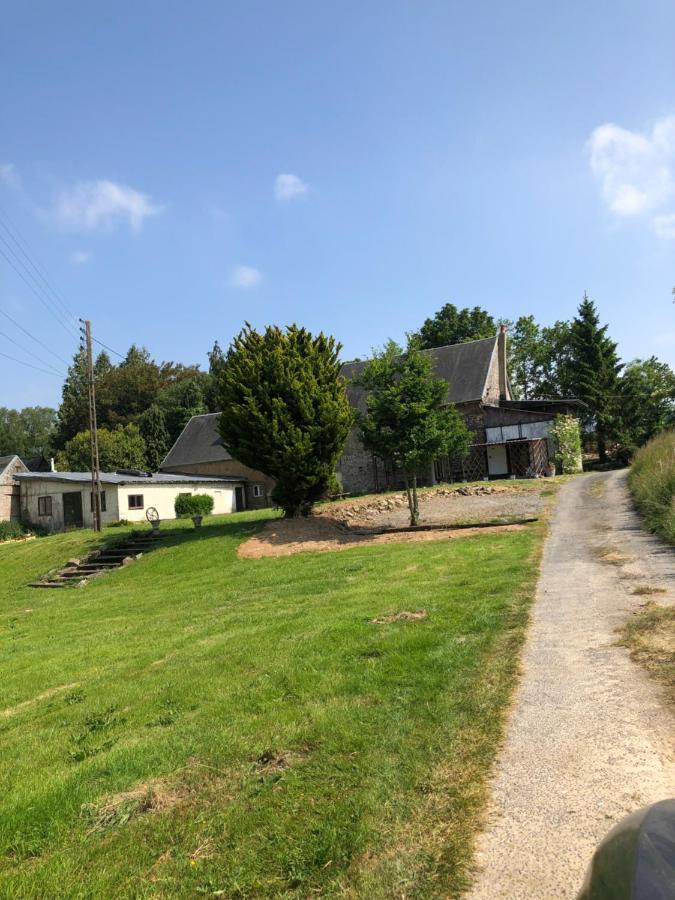 Les Gites De La Cabache Montaigu-les-Bois ภายนอก รูปภาพ